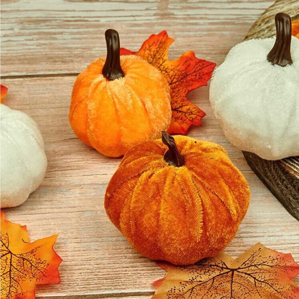 🎃 1 VELVET DECORATIVE PUMPKINS 🎃